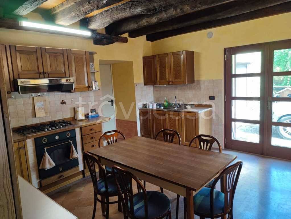 casa indipendente in vendita a Colceresa in zona Mure