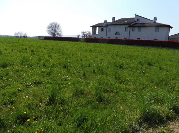 terreno in vendita a Colceresa