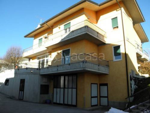 appartamento in vendita a Lusiana Conco in zona Lusiana