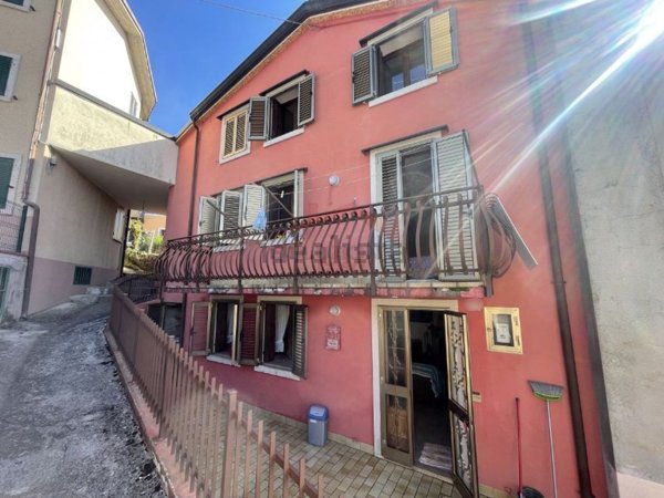 casa semindipendente in vendita a Lusiana Conco in zona Conco