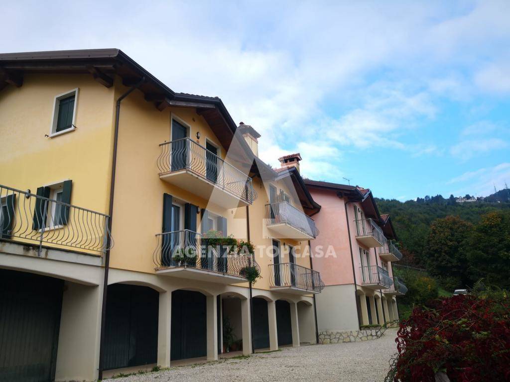appartamento in vendita a Lusiana Conco in zona Campana