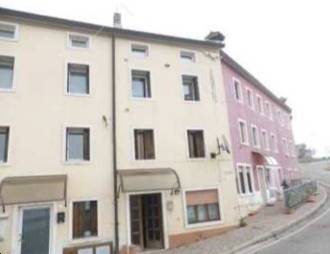 appartamento in vendita a Lusiana Conco in zona Lusiana