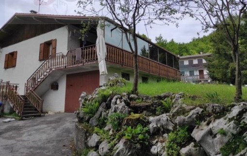 casa indipendente in vendita a Lusiana Conco in zona Conco