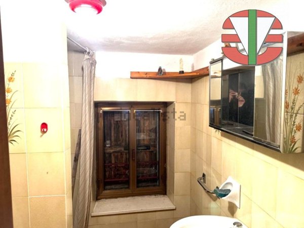 casa indipendente in vendita a Lusiana Conco in zona Conco