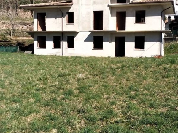 casa indipendente in vendita a Lusiana Conco in zona Conco