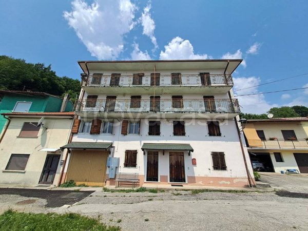 casa indipendente in vendita a Lusiana Conco