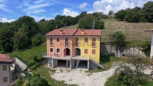 appartamento in vendita a Lusiana Conco in zona Conco
