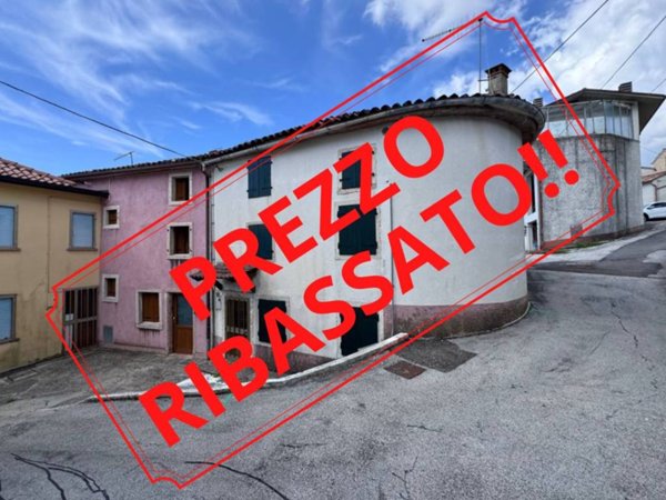 appartamento in vendita a Lusiana Conco in zona Conco