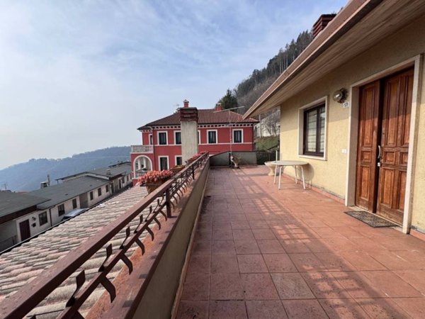 appartamento in vendita a Lusiana Conco in zona Lusiana