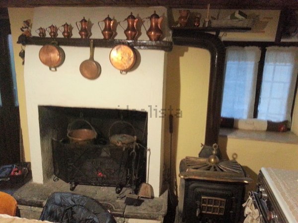 casa indipendente in vendita a Lusiana Conco in zona Lusiana