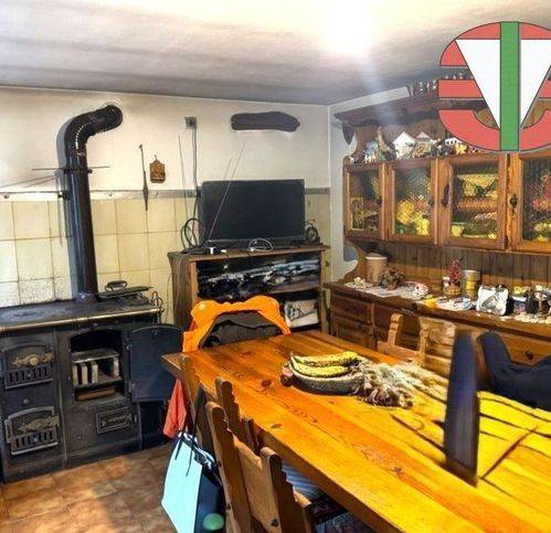 casa indipendente in vendita a Lusiana Conco in zona Conco