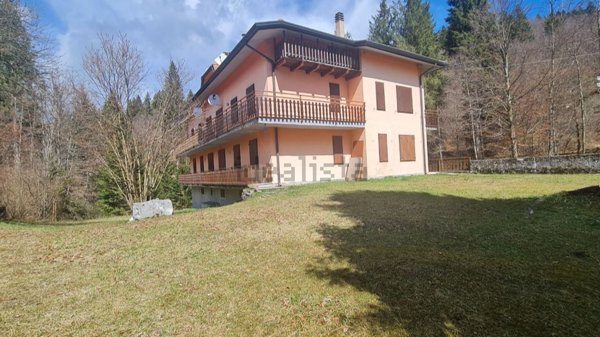 appartamento in vendita a Lusiana Conco