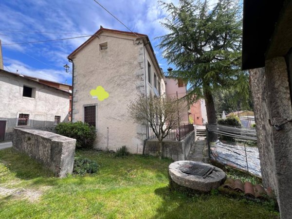 casa indipendente in vendita a Lusiana Conco in zona Santa Caterina