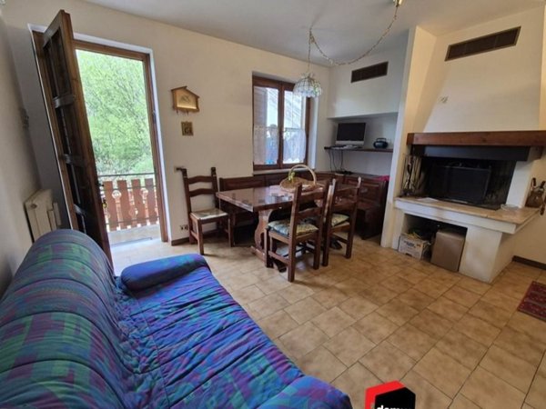 appartamento in vendita a Lusiana Conco in zona Lusiana