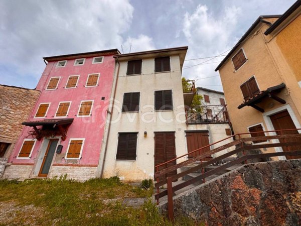 casa indipendente in vendita a Lusiana Conco in zona Fontanelle