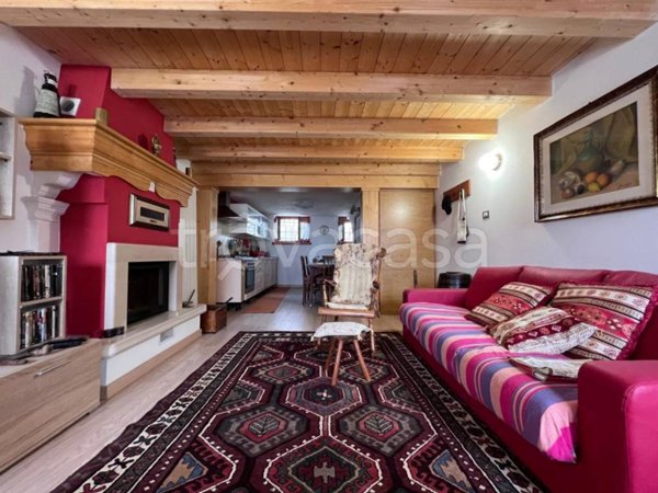 casa indipendente in vendita a Lusiana Conco in zona Santa Caterina