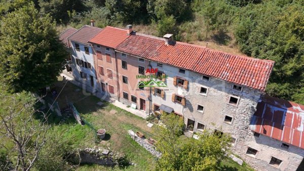 casa indipendente in vendita a Lusiana Conco in zona Fontanelle