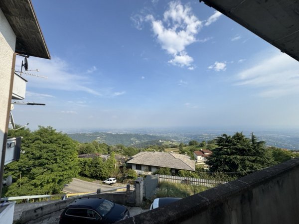 appartamento in vendita a Lusiana Conco in zona Lusiana