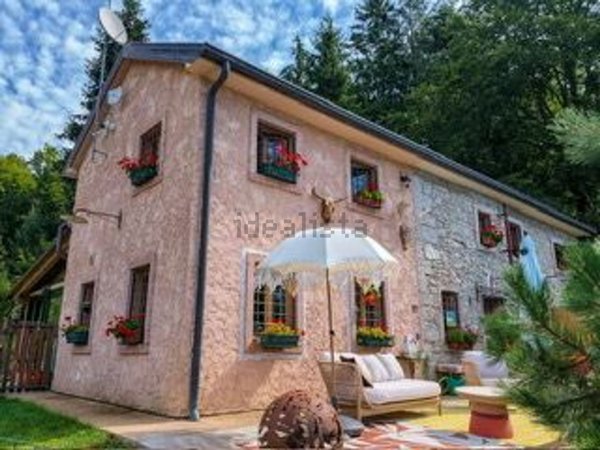 casa indipendente in vendita a Lusiana Conco