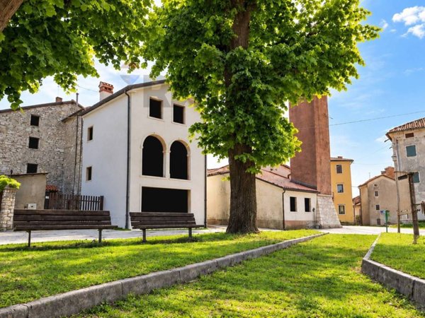 casa indipendente in vendita a Lusiana Conco in zona Vitarolo