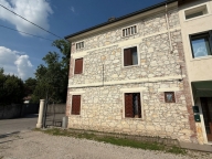 casa indipendente in vendita a Sovizzo