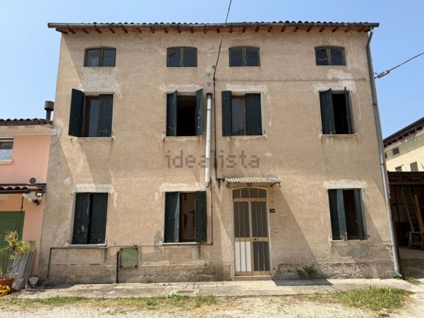 casa semindipendente in vendita a Sovizzo