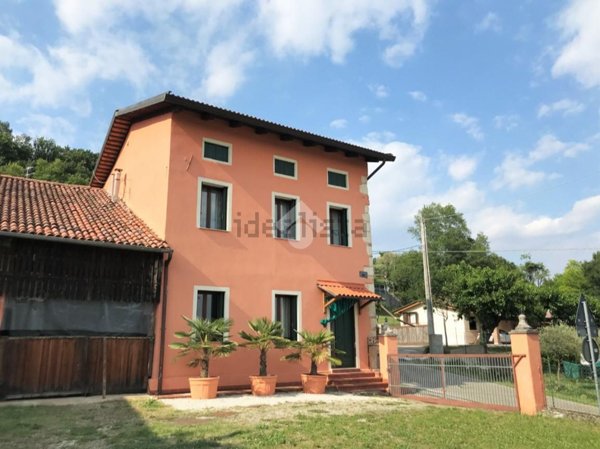 casa semindipendente in vendita a Sovizzo in zona Monte San Lorenzo