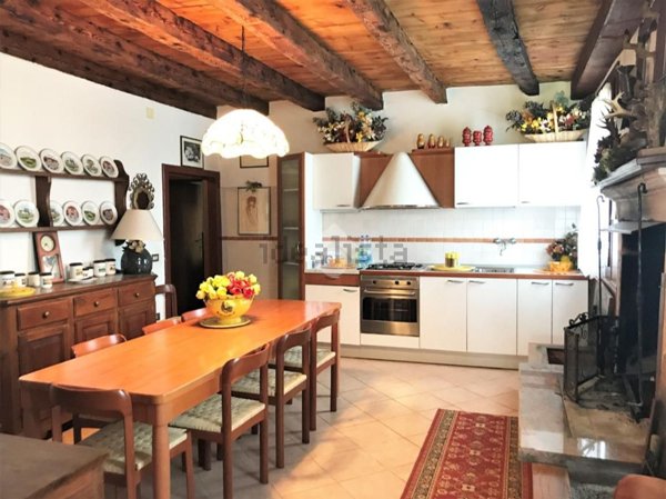 casa indipendente in vendita a Sovizzo in zona Monte San Lorenzo