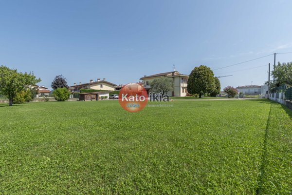casa indipendente in vendita a Sovizzo