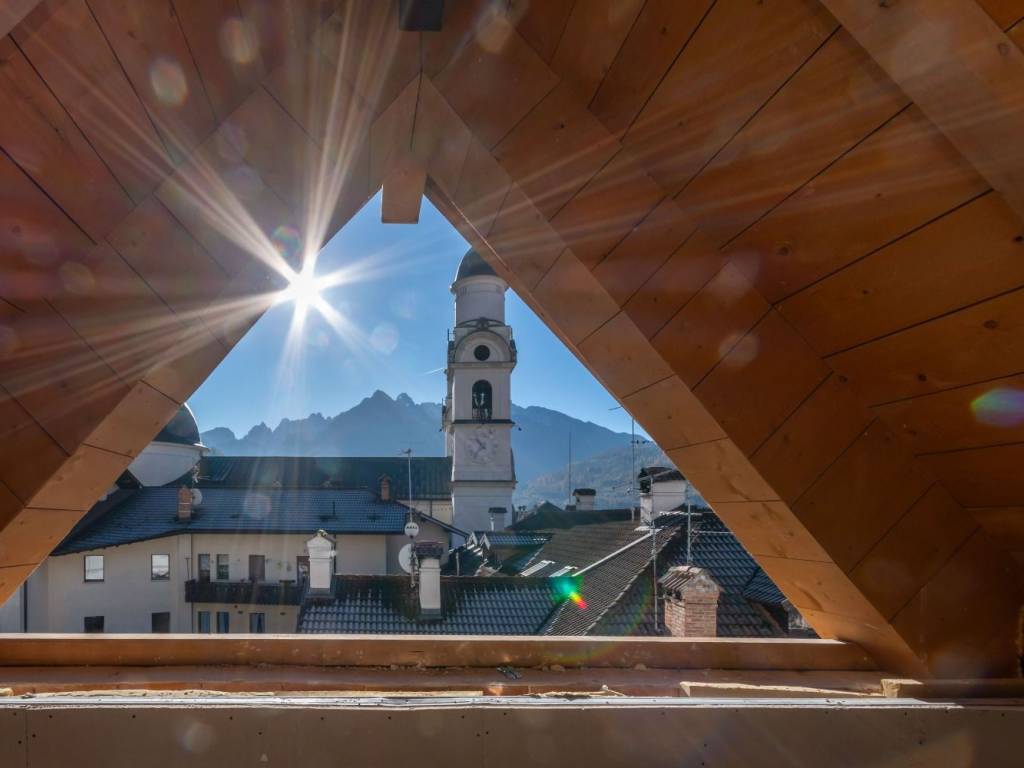 appartamento in vendita ad Agordo in zona Rif