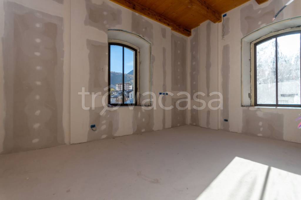 appartamento in vendita ad Agordo in zona Rif