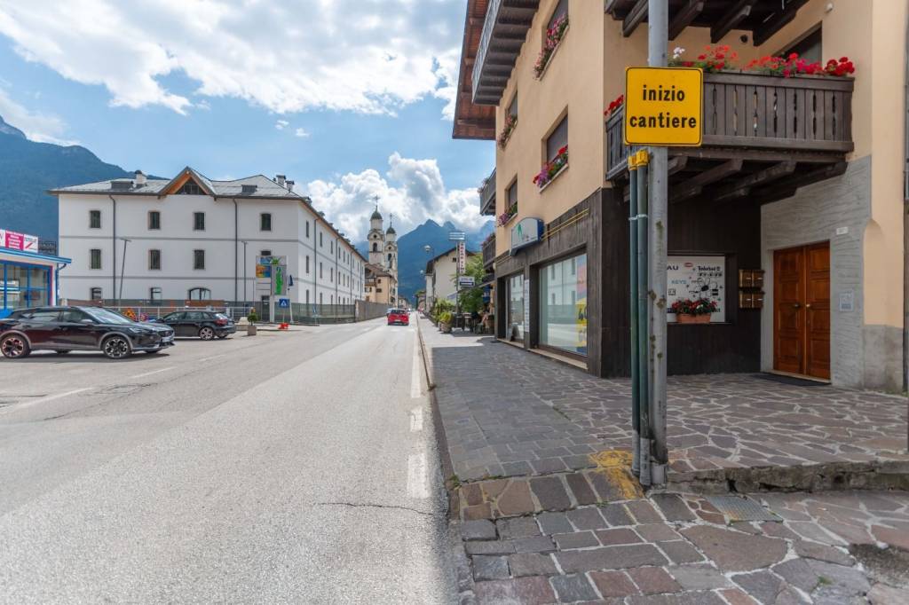 appartamento in vendita ad Agordo in zona Rif