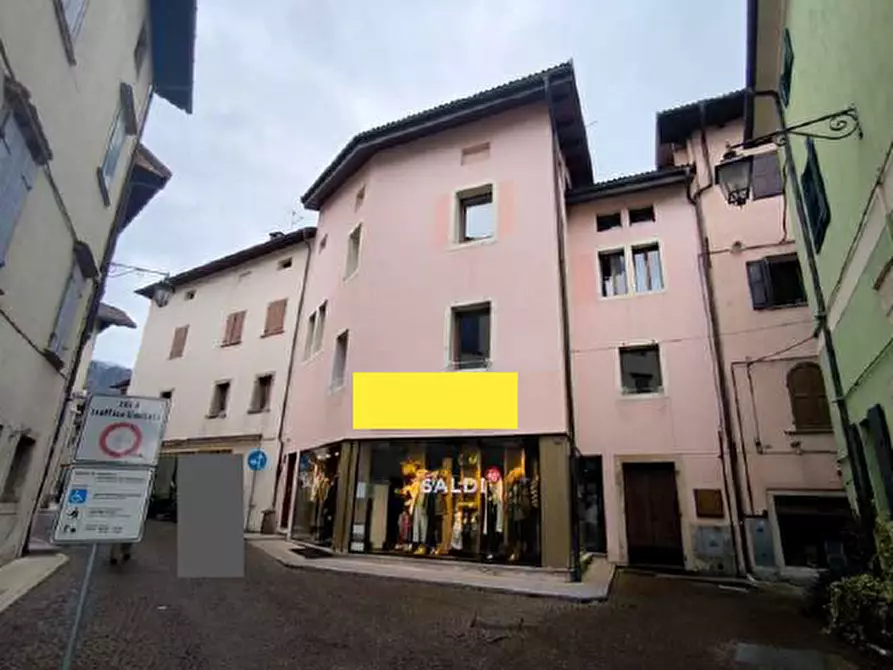 negozio in vendita ad Agordo in zona Rif
