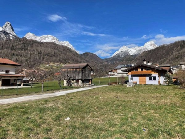 terreno edificabile in vendita ad Agordo