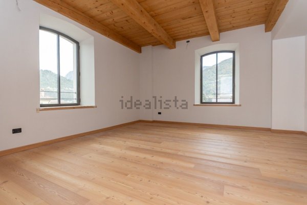 appartamento in vendita ad Agordo in zona Rif