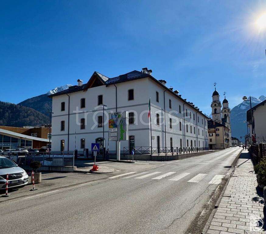 appartamento in vendita ad Agordo in zona Rif