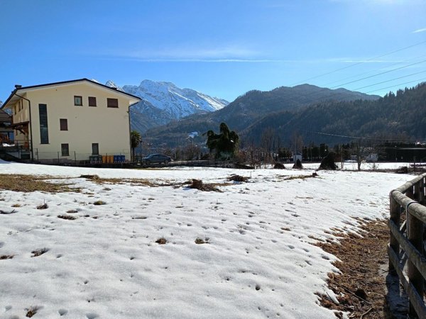 villa in vendita ad Agordo