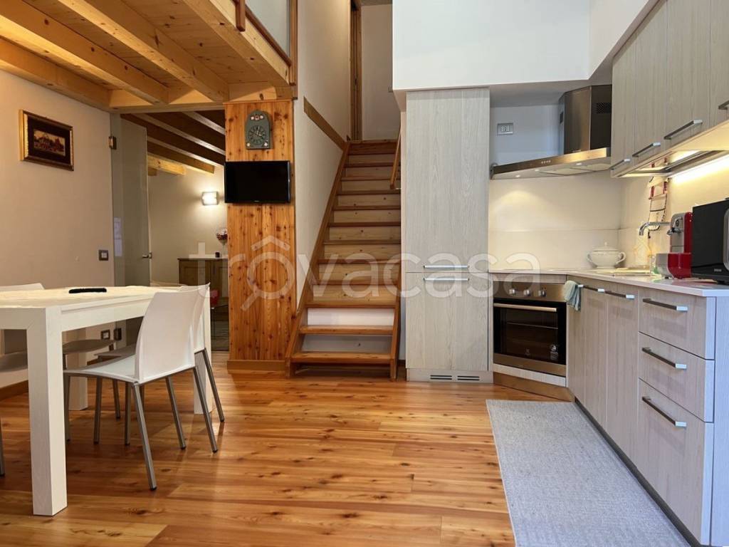appartamento in vendita ad Alleghe in zona Masarè