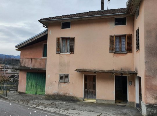 casa indipendente in vendita ad Arsiè