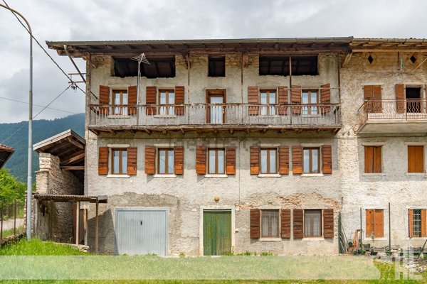 quadrivano in vendita ad Arsiè in zona Mellame
