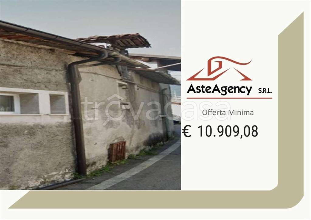 appartamento in vendita ad Arsiè in zona Rivai