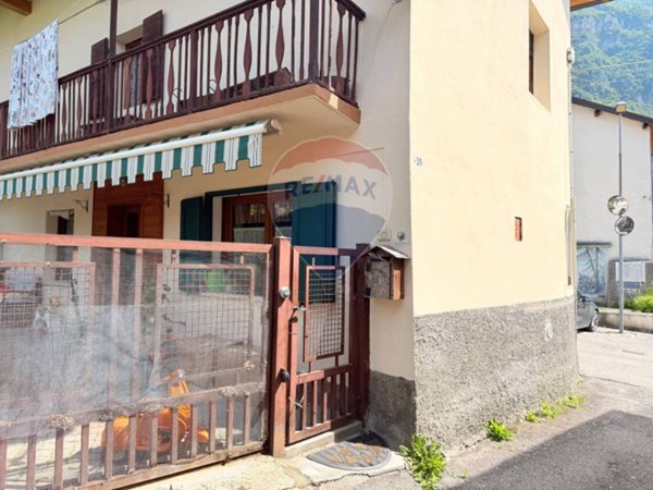 casa indipendente in vendita ad Arsiè