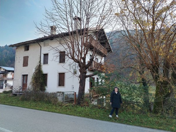 casa indipendente in vendita ad Arsiè