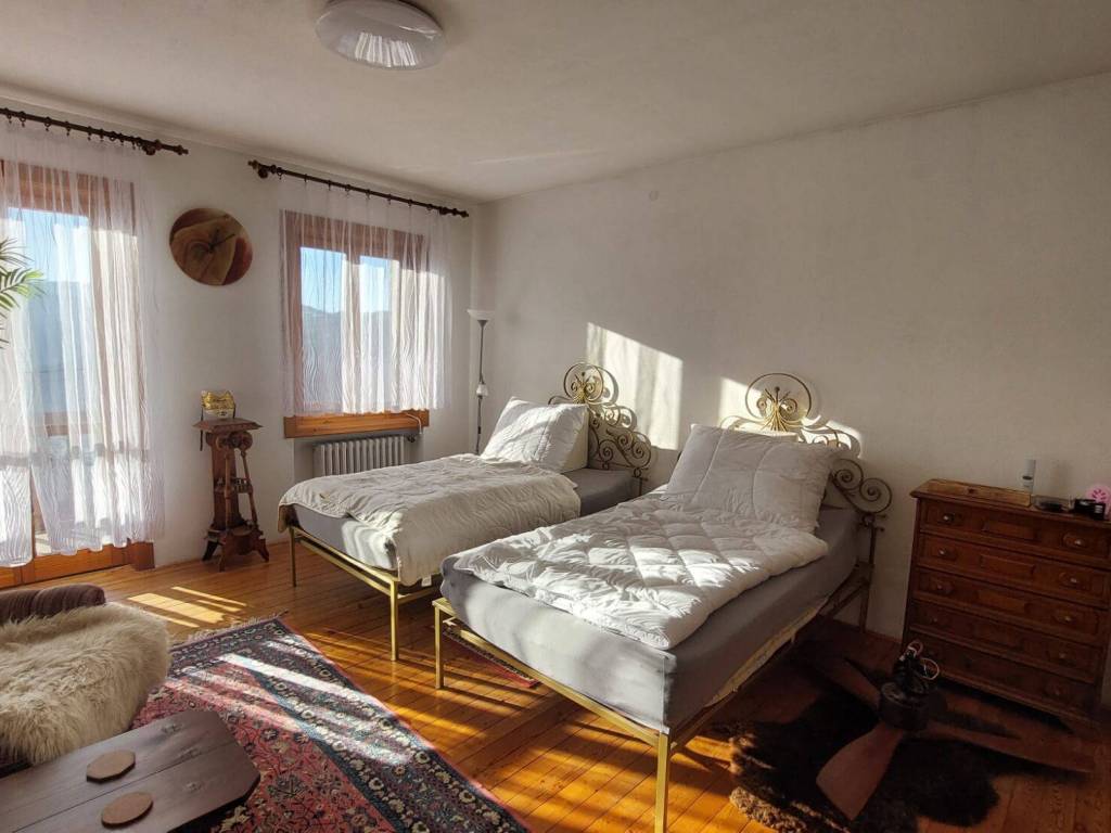 casa indipendente in vendita ad Arsiè in zona Rivai