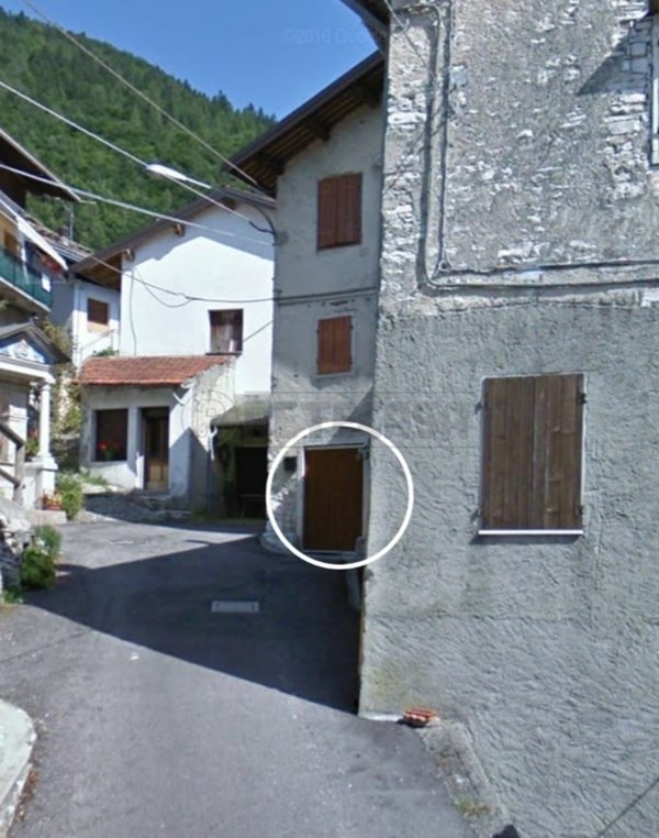 casa indipendente in vendita ad Arsiè in zona San Vito