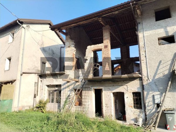 casa indipendente in vendita ad Arsiè