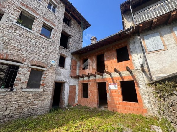 casa indipendente in vendita ad Arsiè