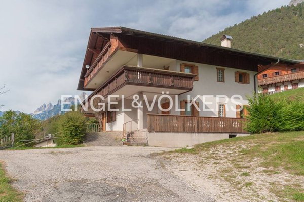 casa indipendente in vendita ad Auronzo di Cadore