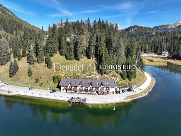 intera palazzina in vendita ad Auronzo di Cadore