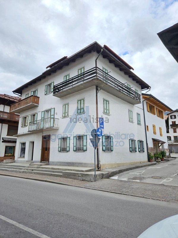 casa indipendente in vendita ad Auronzo di Cadore